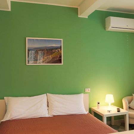 B&B Porta Della Sicilia Messina Phòng bức ảnh