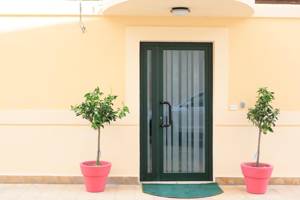 B&B Porta Della Sicilia Messina Phòng bức ảnh